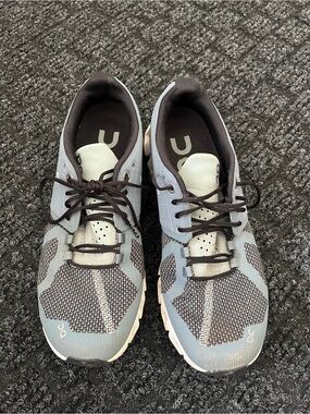 Oncloud Running Shoes